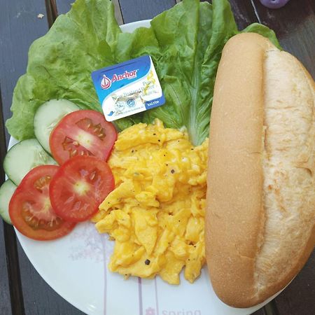 Song Lao Guesthouse Thakhek Ngoại thất bức ảnh
