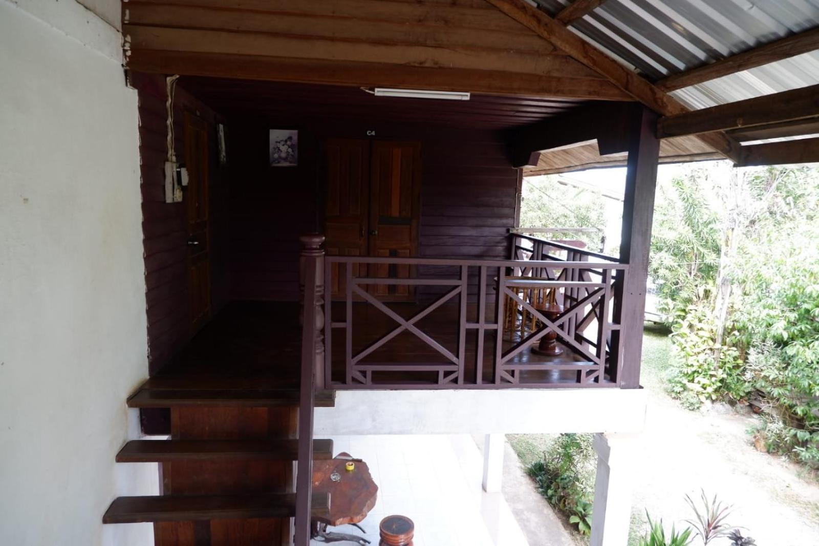 Song Lao Guesthouse Thakhek Ngoại thất bức ảnh