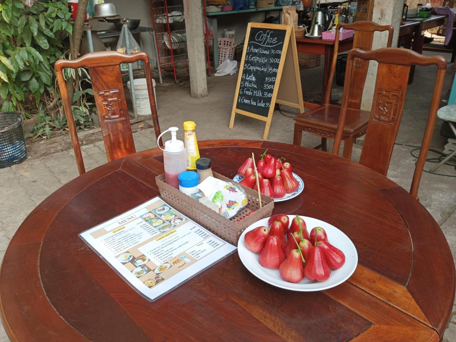 Song Lao Guesthouse Thakhek Ngoại thất bức ảnh