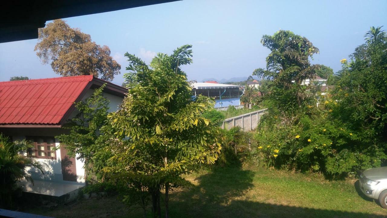 Song Lao Guesthouse Thakhek Ngoại thất bức ảnh