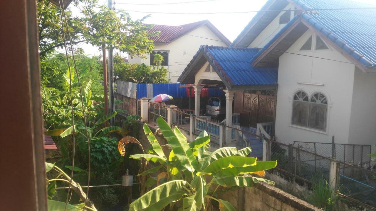 Song Lao Guesthouse Thakhek Ngoại thất bức ảnh