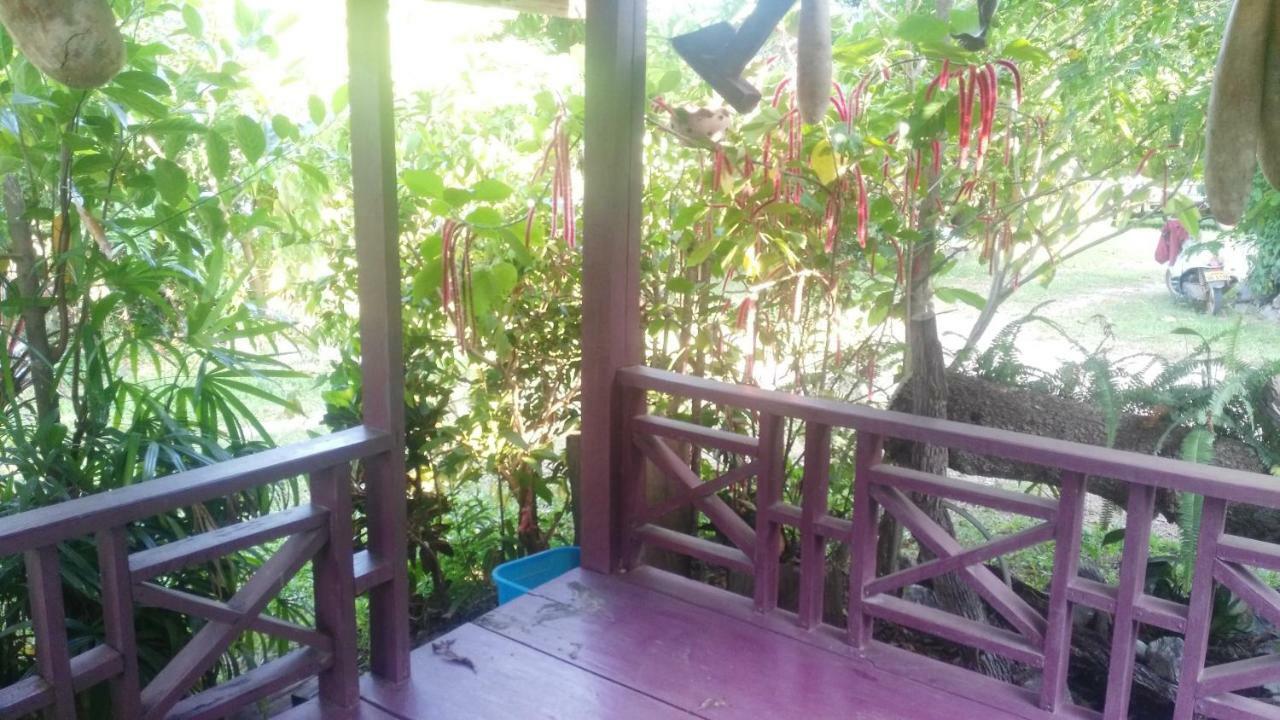Song Lao Guesthouse Thakhek Ngoại thất bức ảnh
