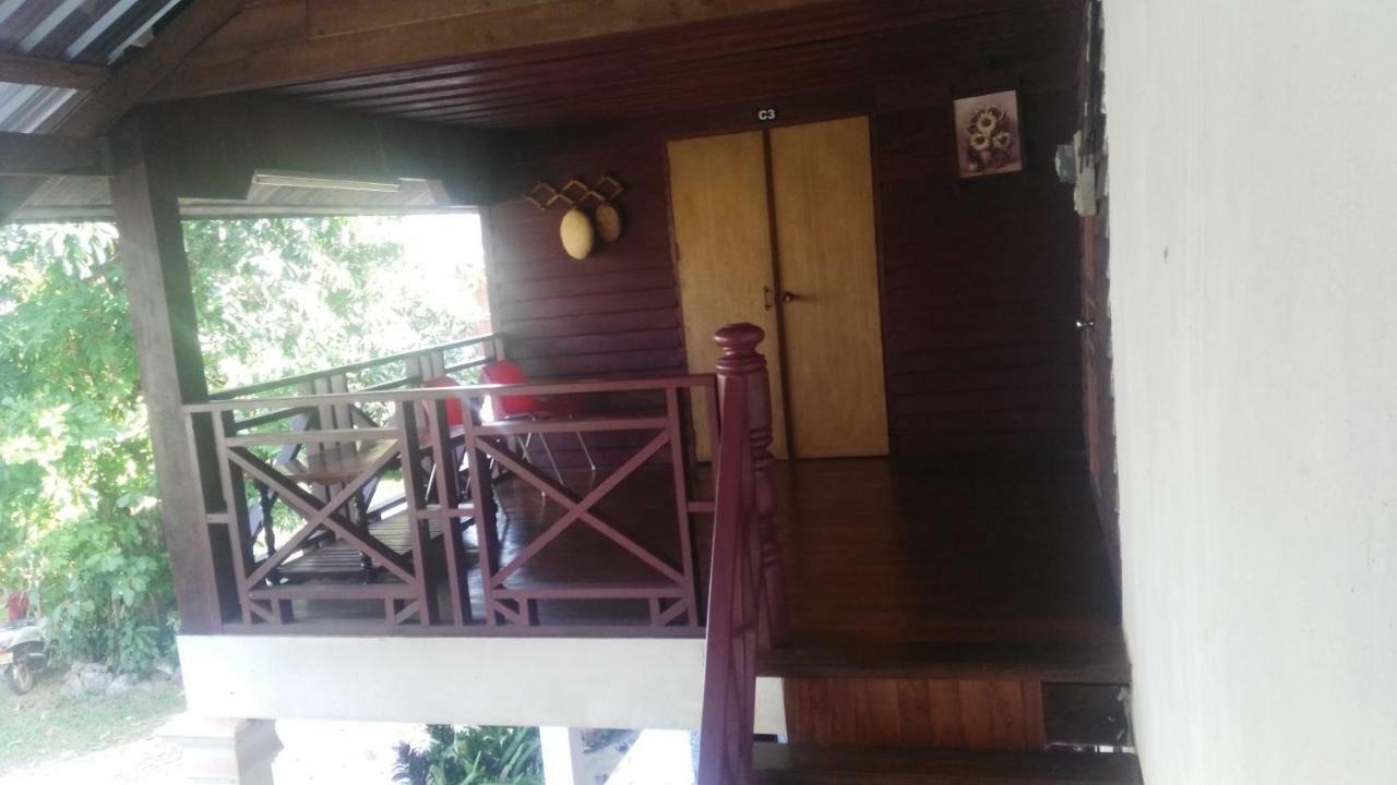 Song Lao Guesthouse Thakhek Ngoại thất bức ảnh